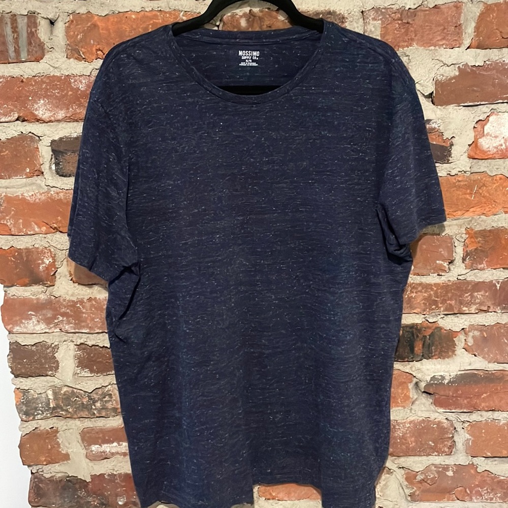 Mossimo Supply Co T-Shirt